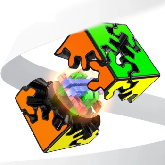 QiYi MoFangGe Gear Cube 2x2