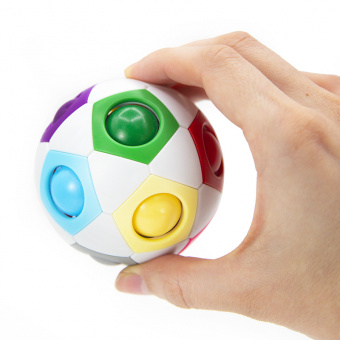 12-Hole Rainbow Ball Yuxin