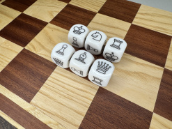 Dice Chess - динамичная игра в шахматы, которая набирает популярность 